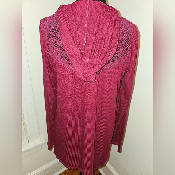 Maurices hooded shrug 0x maroon - Picture 3 of 4
